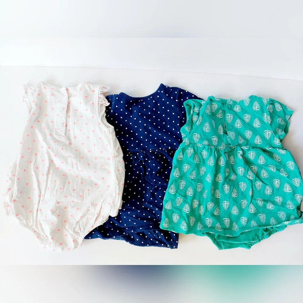 Set of 3 Polka Dot & Leaf Patterned‎ Dresses size 18 months Carters